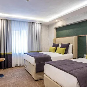 Otel Carlton Old, İstanbul
