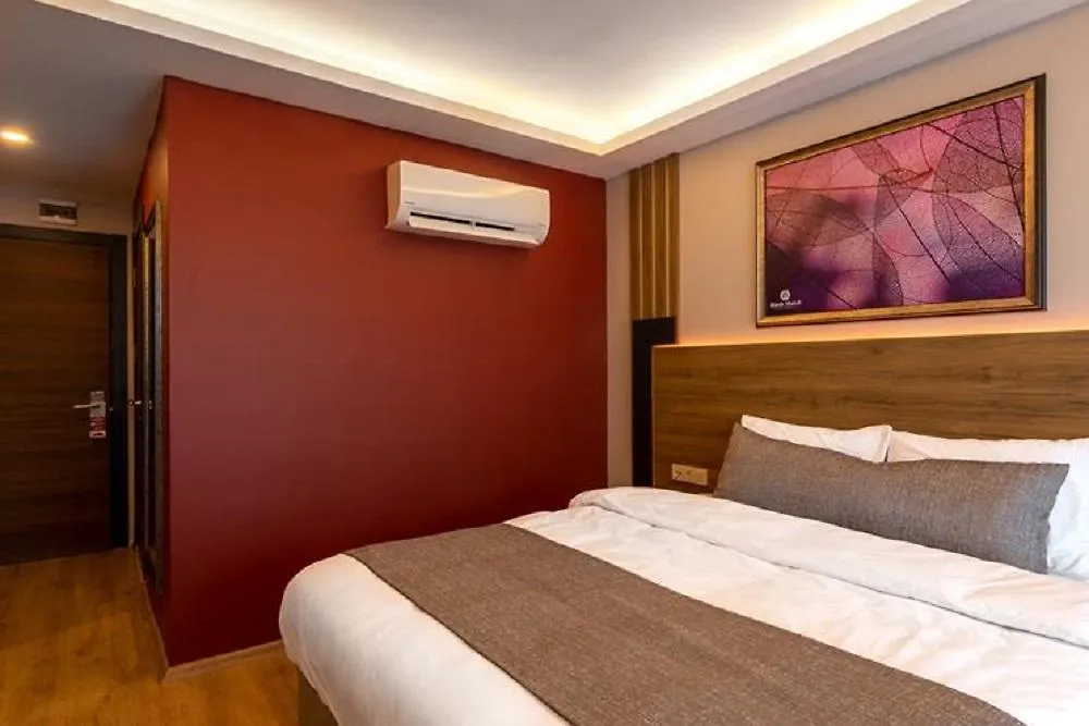 Rush Hotel İstanbul